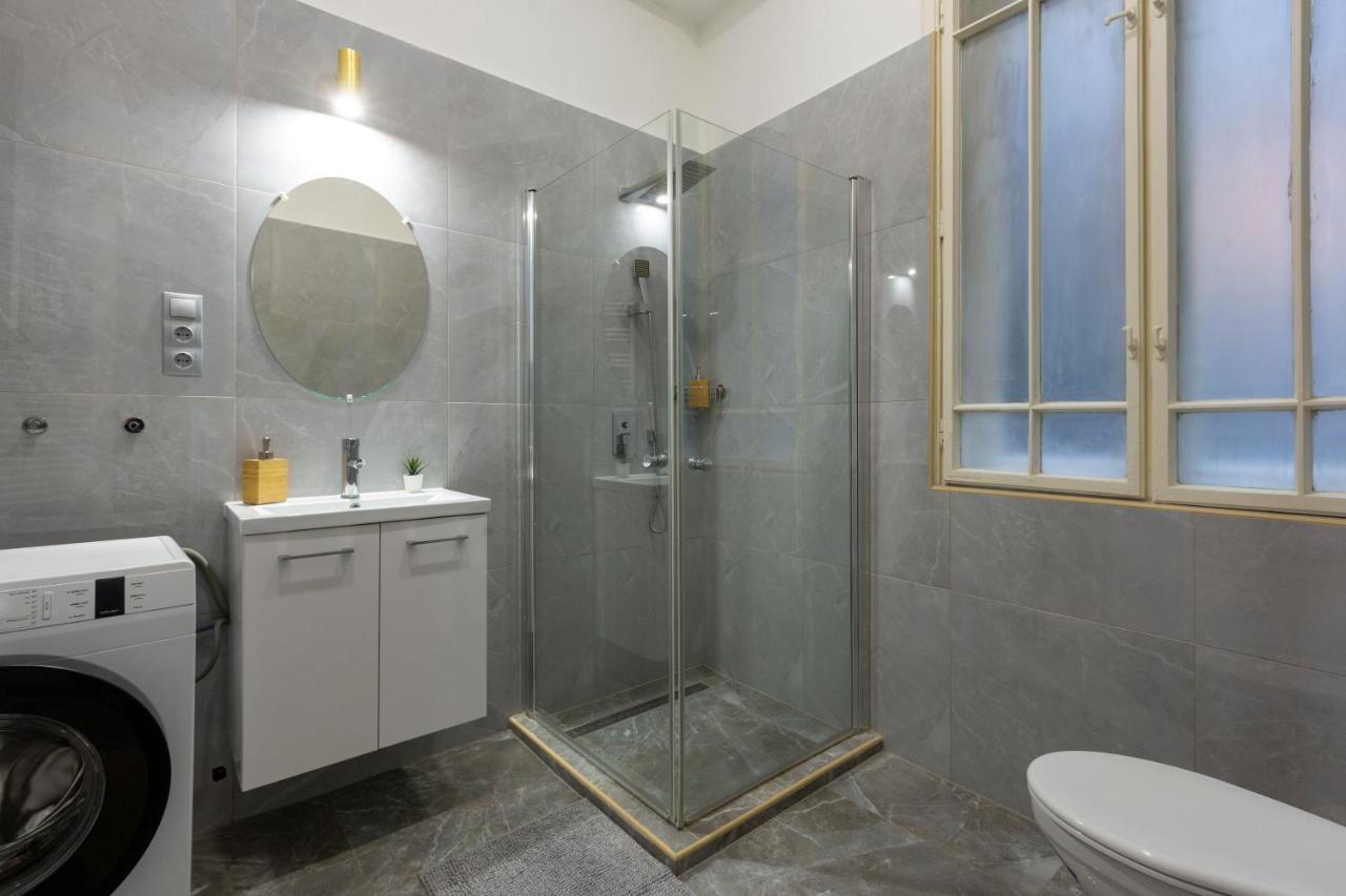 Exclusive Central Apartment Next To The Fashion Street Budapeşte Dış mekan fotoğraf